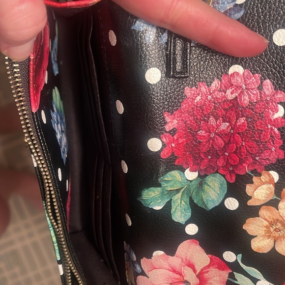 EUC Floral Chain Strap Purse/Clutch - Picture 3 of 6